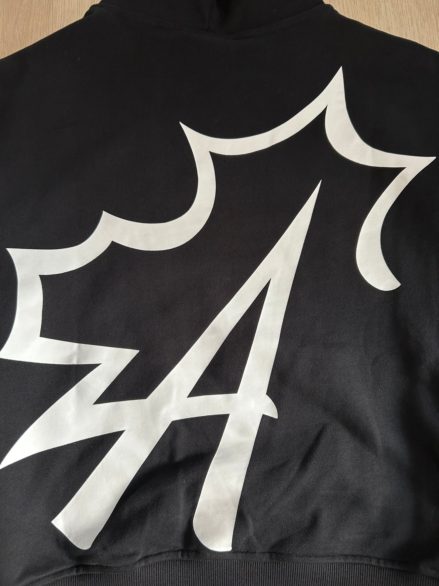 Autumn Exposed Stitching Hoodie – Black/White